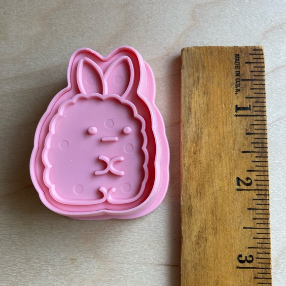 Kawaii Japanese Anime Sumikko Gurashi  Plastic Cookie cutters shapers molds - Picture 7 of 7